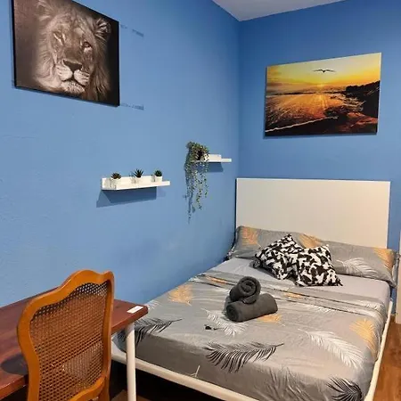 In Spacious In Center Barcelona